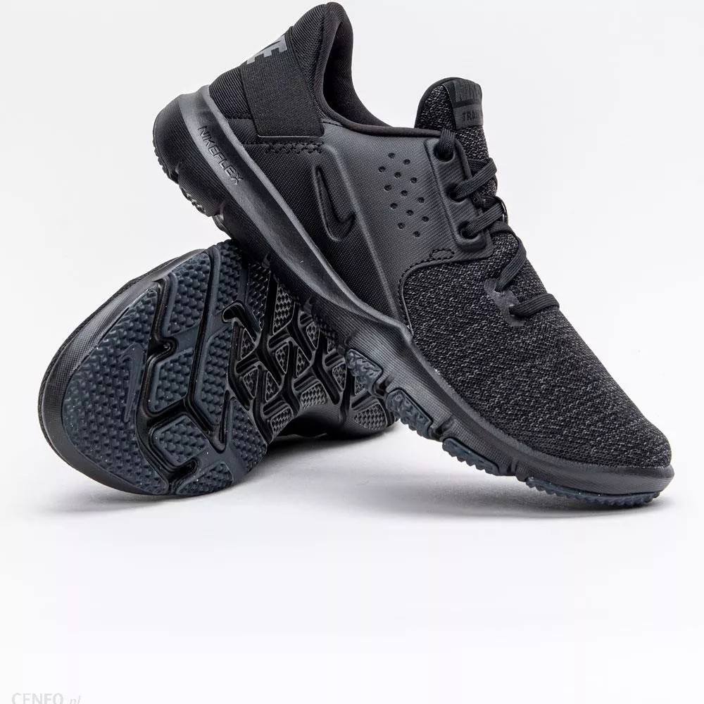 Nike Flex Control TR3 in Triple Black